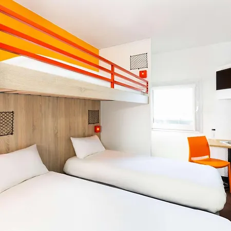 Hotelf1 Orly Hotel